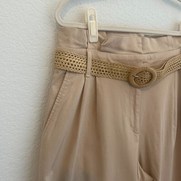 EXPRESS Stylist Super High Waisted Paperbag Wide Leg Pant Beige Size 10R NWOT - Picture 4 of 10